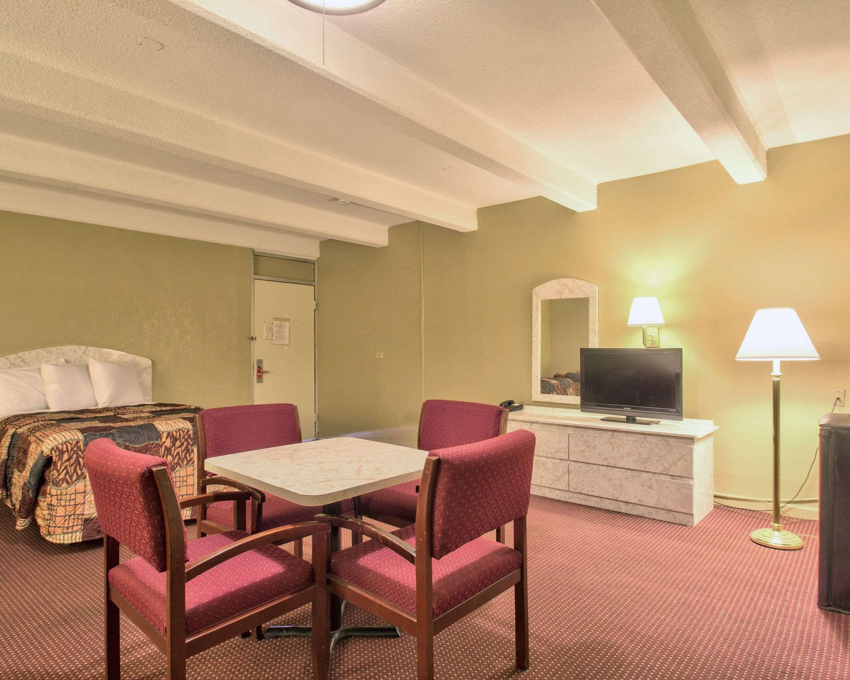 Econo Lodge Donalsonville Zewnętrze zdjęcie